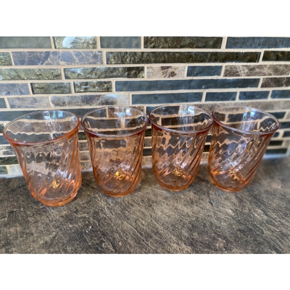 4 Vintage Swirled Pink Glass Tumblers